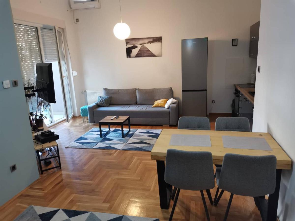 Apartment Luki Нови Сад Екстериор снимка