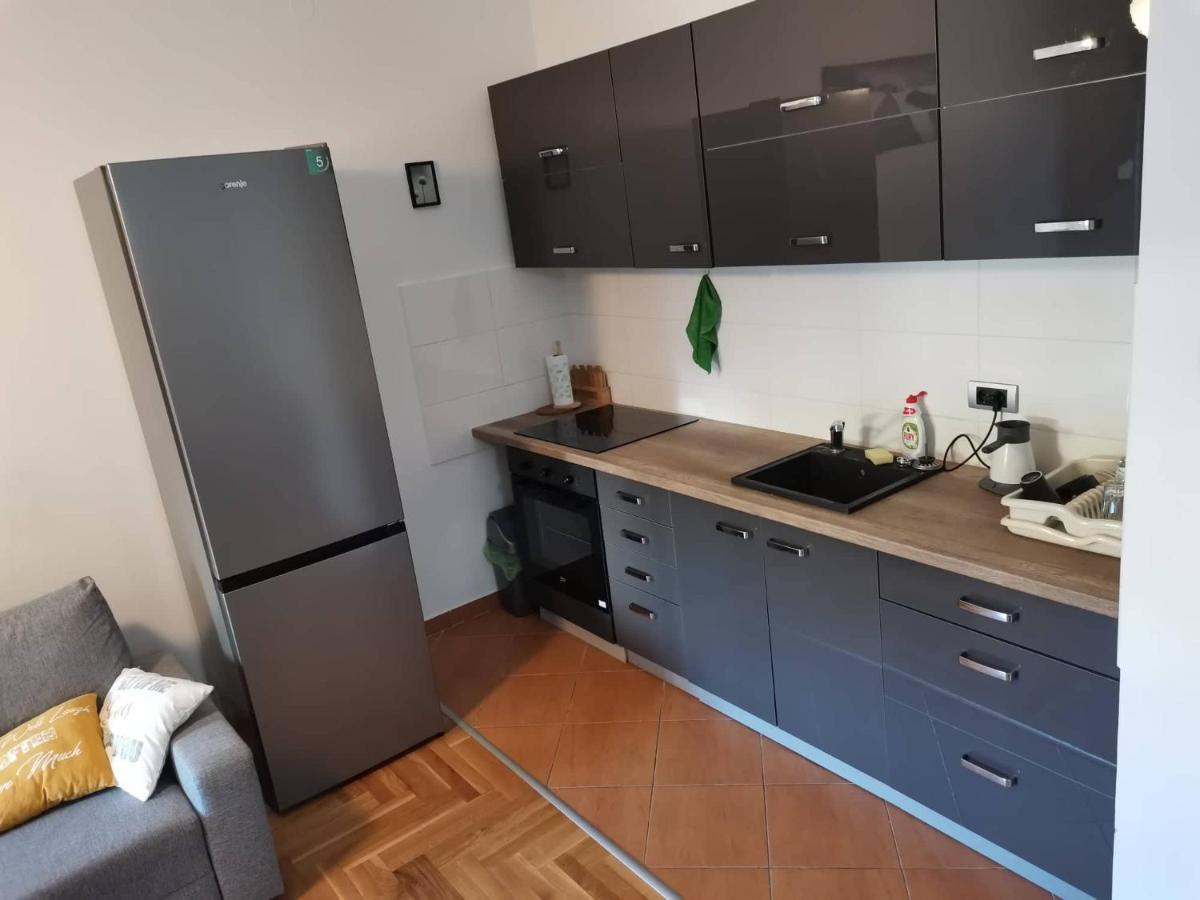 Apartment Luki Нови Сад Екстериор снимка
